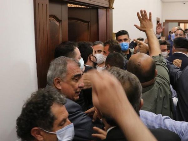 Meral Akşener'in Adana Ziyaretinde CHP'li ve İYİ Partili Milletvekilleri Makam Odasına Alınmadı