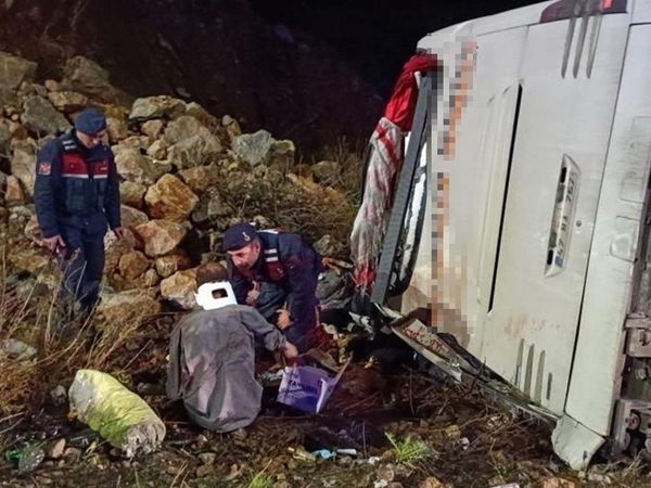 Mersin’de herkesi korkutan kaza: 9 Ölü çok sayıda yaralı var