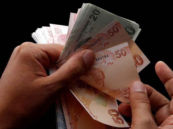 Milyonlarca memur ve emeklinin heyecanla beklediği maaş zammı için tarih belli oldu: Yüzde 22,80 zam planlanıyor!