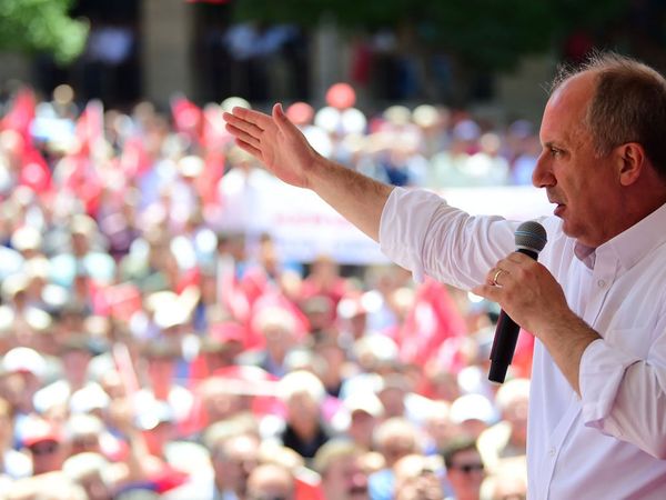 Muharrem İnce'nin 1997 Yılında Siyaset Meydanı Programında Yaptığı Fethullah Gülen Yorumu Gündem Oldu!