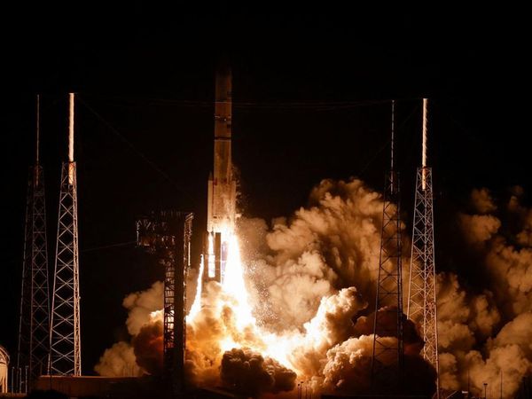 NASA’dan 50 yıl sonra bir ilk! Ay’a iniş tamamlandı