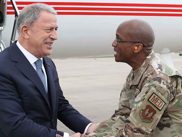 NATO üyesi 30 ülkenin Savunma Bakanları Ukrayna gündemiyle toplandı: Toplantıya Milli Savunma Bakanı Hulusi Akar da katı