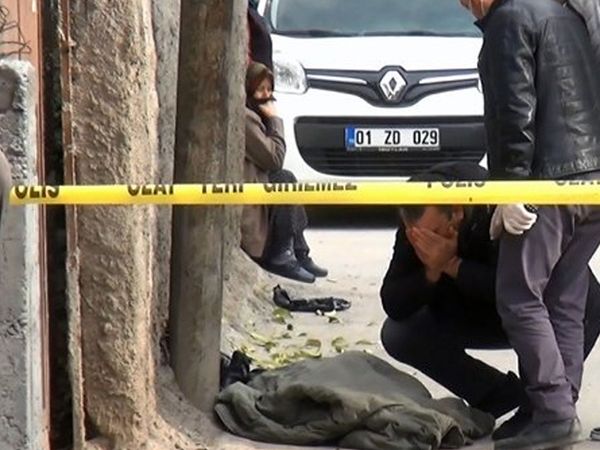 Oğlunun Cesedini Gören Anne Feryat Etti