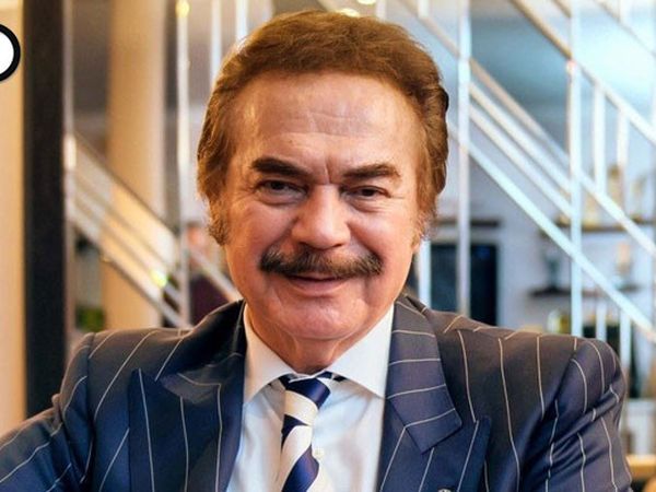 Orhan Gencebay Koronavirüs Aşısı Oldu
