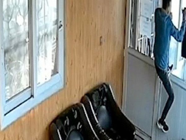 Osmaniye'de İş Yerindeki Hırsızlık Kameralara Anbean Kaydedildi