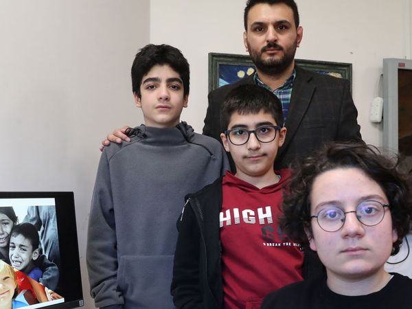 Pendik Bilim ve Sanat Merkezi savaşların çocukların gözlerinde bıraktığı korkuyu fotoğrafladı!