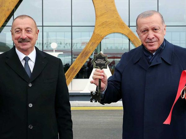 Rize-Artvin Havalimanı'na ilk inişi birlikte yapacaklar: Yılda 3 milyon yolcuya hizmet vermesi bekleniyor