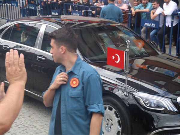 Rizeli Vatandaştan Cumhurbaşkanı Erdoğan'a 'Baba' Yakıştırması