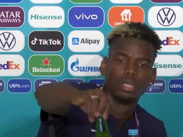 Ronaldo'nun Coca-Cola Hareketinden Sonra Pogba da Alkollü İçeceği Kaldırdı