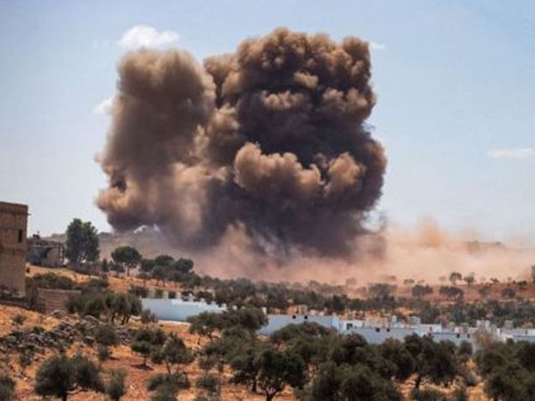 Rusya İdlib'i Bombalamaya Devam Ediyor, Bu Sefer Sivilleri Hedef Aldılar!