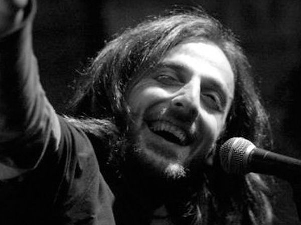 Şair Ceketli Çocuk Kazım Koyuncu 44 Yaşında!