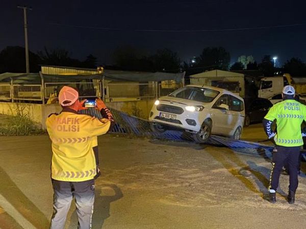 Sakarya'da Alkollü Araç Çalan Şahıs Dehşet Saçtı!
