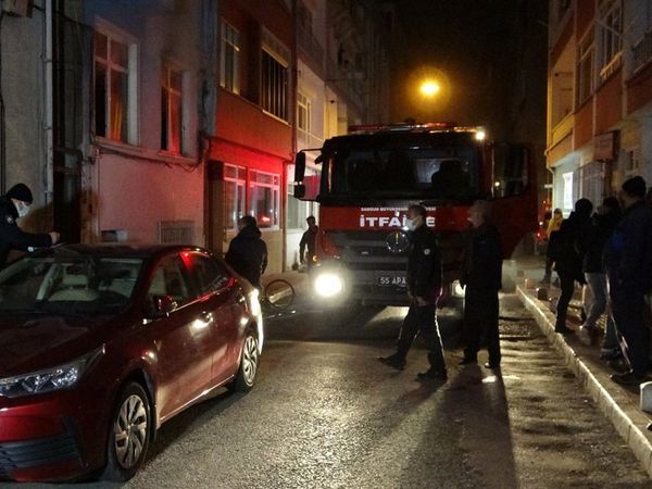 Samsun’da Korku Dolu Anlar: Sobayı Yakmak İsterken Arkadaşının Evini Yaktı