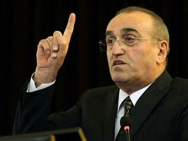 Sarı- Kırmızılı Takıma Adurrahim Albayrak Süprizi!