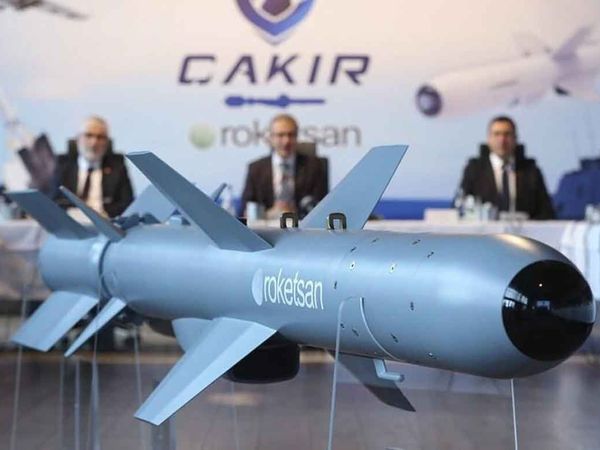 Savunma Sanayii Başkanlığı duyurdu: Yeni Milli Seyir Füzemiz ÇAKIR geliyor!