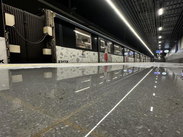 Seçime günler kala açılan metro hattının görüntüsü herkesi şok etti: Bozuk asansörler, lağım suları… o anlar kameraya yansıdı!