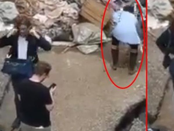 Sel Felaketinde Üzerine Çamur Sürüp Yardım Etmiş İmajı Oluşturan Muhabir Kovuldu