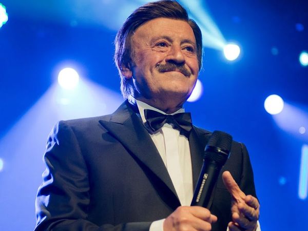 Selami Şahin Kızının Edis'le Öpüşmesi Hakkında İlk Kez Konuştu