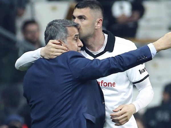 Şenol Güneş: Burak Yılmaz Beşiktaşlı