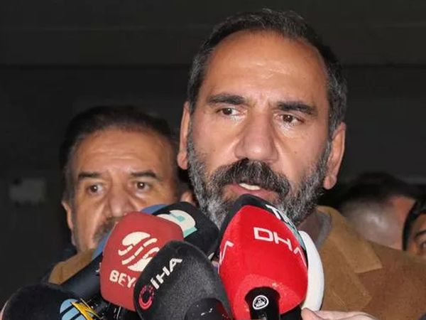 Sivasspor Başkanı Mecnun Otyakmaz Resmen Açıkladı!