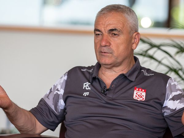 Sivasspor Teknik Direktörü Rıza Çalımbay'dan transfer açıklaması!