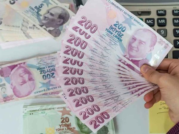 Son Dakika: Çalışma ve Sosyal Güvenlik Bakanı Vedat Bilgin'den asgari ücret zammına ilişkin net cevap geldi