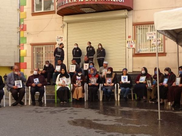 Son Dakika, Diyarbakır Anneleri CHP'nin Helalleşme Çağrısına Tepki Gösterdi!