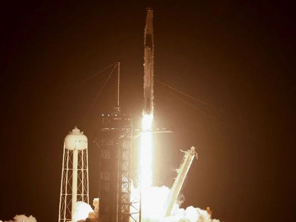 SpaceX, ''Crew-4'' uçuşu ile uzaya 4 astronot gönderdi!