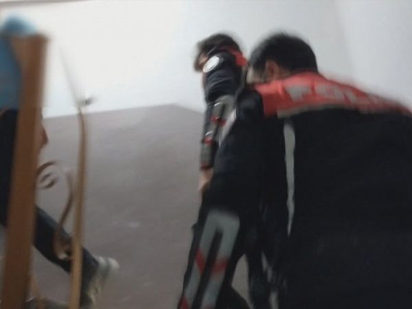 Sultangazi'de 'Fuhuş Yapılıyor' Kavgası