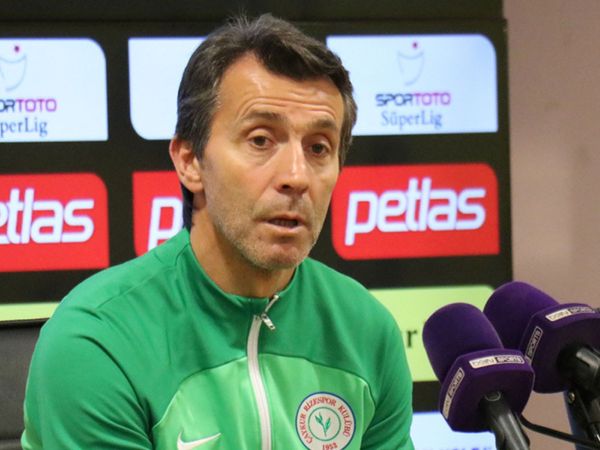 Süper Lig'de Çaykur Rizespor'un, Yeni Malatyaspor karşısında aldığı galibiyet sonrası Teknik Direktör Bülent Korkmaz'dan