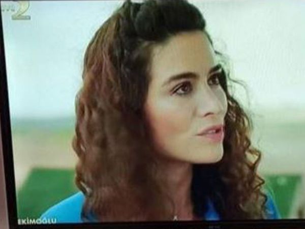 Televizyonunu Satışa Çıkaran Vatandaş Öyle Bir Not Yazdı ki Herkesi Ağlattı!