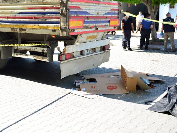 Tır, elektrikli bisikletteki Enes’i Hayattan Kopardı