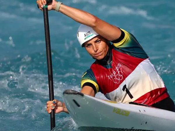 Tokyo 2020 Olimpiyat Oyunları'nda Prezervatifle Onarıp Altın Madalya Kazandı