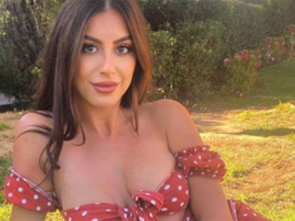 Ünlü Oyuncu Eşini TikTok Fenomeniyle Aldattı