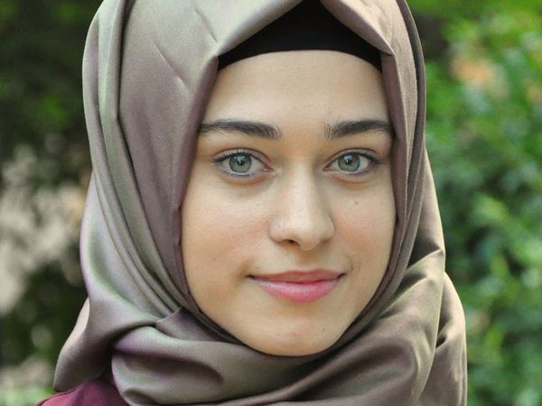 Ünlü Oyuncu: 'Tesettüre Girmeden Önce Kendimi Hiçbir Yere Ait Hissetmiyordum'