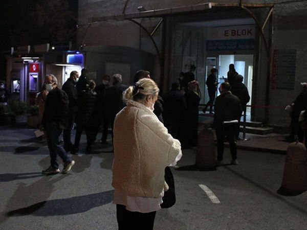 Vatandaşlar İftar Sonrası Aşı Olmak İçin Hastanelere Gitti