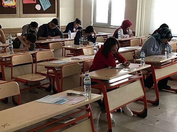 YÖK Başkanı YKS Sınavında Barajın Kaldırıldığı Sistemin Detaylarını Anlattı: Tamamen Sınavsız Bir Düzenleme Değil
