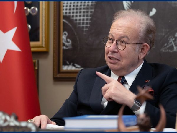  Müstafi Tümamiral Prof. Dr. Cihat Yaycı uyardı: Hürmüz, Suriye, Kıbrıs ve Karadeniz'de 10 Büyük Tehlike