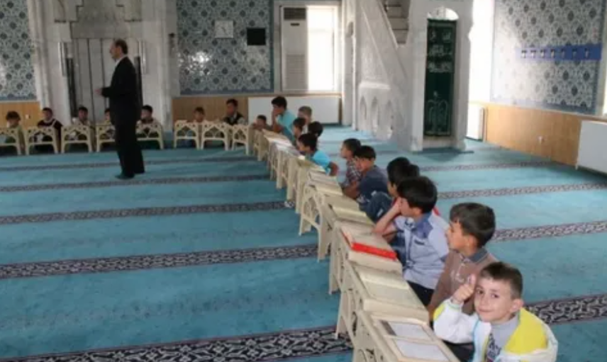 12 Yaşındaki Çocuk Kuran Kursunda Asılı Halde Bulundu