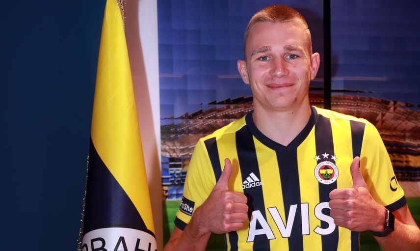 Borussia Dortmund Attila Szalai'yi Kadrosuna Katmak İstiyor!
