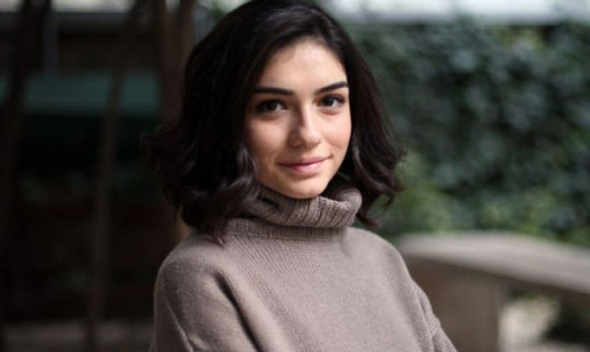 HAZAR ERGÜÇLÜ