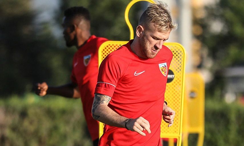 Süper Lig takımlarından Sivasspor'un futbolcusu Pedro Henrique, Brezilya'ya transfer oldu!