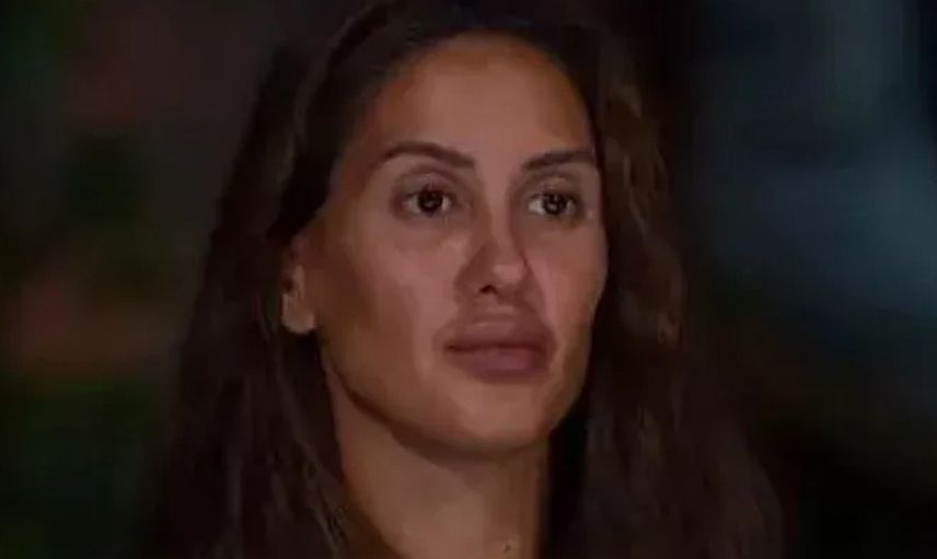 Survivor'da bir bomba daha: Meğer Sahra yarışmayı bakın ne için bırakmış! Kocası Acun'u arayıp...