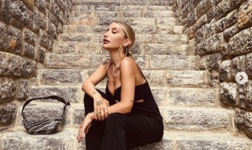 İrem Derici Çeşme Tatilinde Hastanelik Oldu! Haberi Sosyal Medyadan Paylaştı
