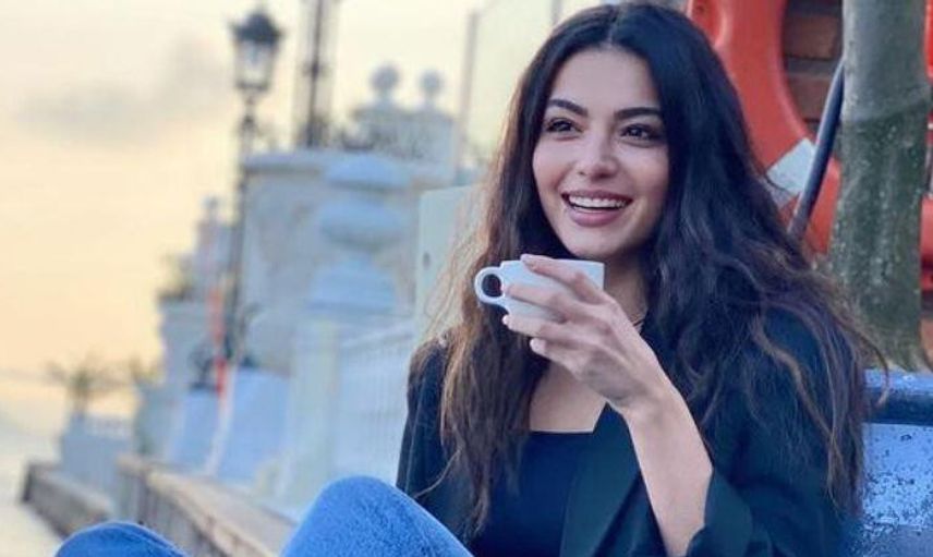 Melisa Aslı Pamuk Kimdir? 