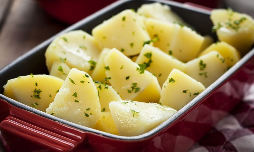 Fırında beşamel soslu patates tarifi