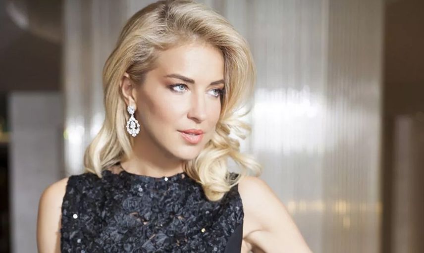 Burcu Esmersoy kimdir?