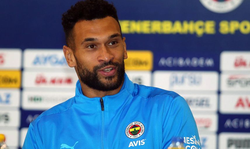 Süper Lig Devlerinde Forma Giyemeden Ayrılan Futbolcular!