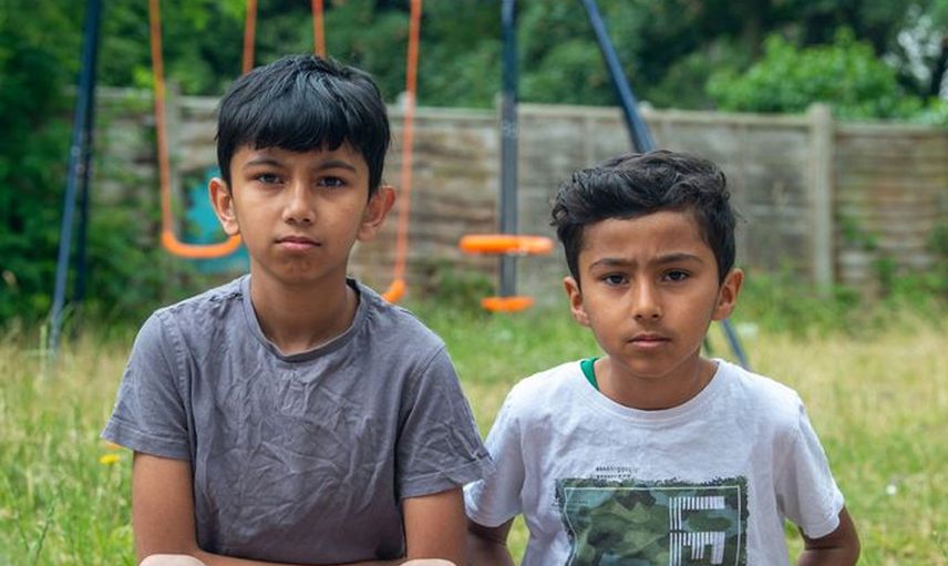 İngiltere'de büyük bir rezillik yaşandı! Okul yönetimi Müslüman çocuklara domuz eti yedirdi
