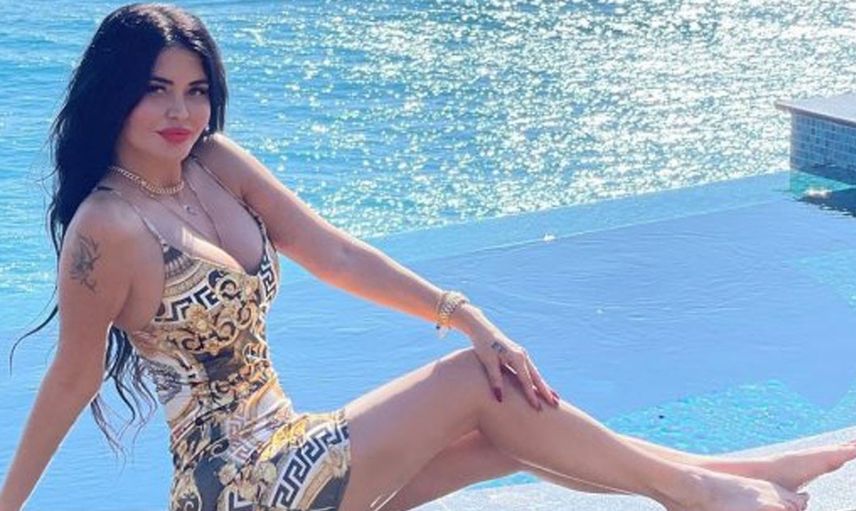 Ebru Polat yıllar sonra itiraf etti! Ünlü şarkıcının paylaşımını gören takipçileri deliye döndü